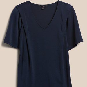 Like New - Banana Republic Navy Crepe Top - Size Large